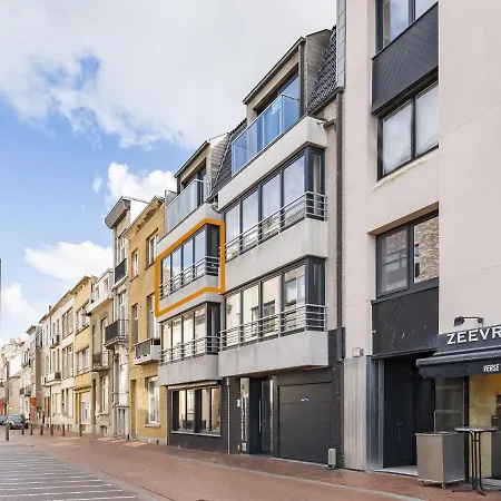Pleasant On The 2nd Floor Appartement Blankenberge