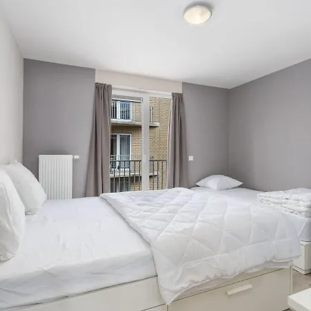 Pleasant On The 2nd Floor *